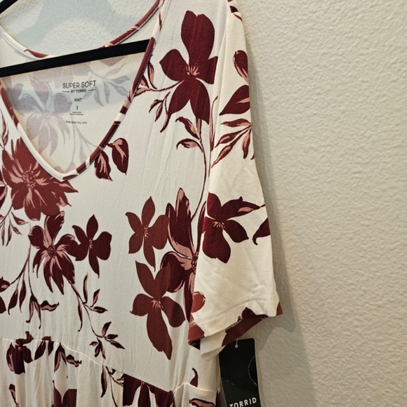 Torrid Mini Super Soft Skater Dress Floral Ivory Size 1X NWT - Picture 5 of 14